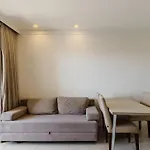 Ingleses Apart - Vista Mar/Piscina