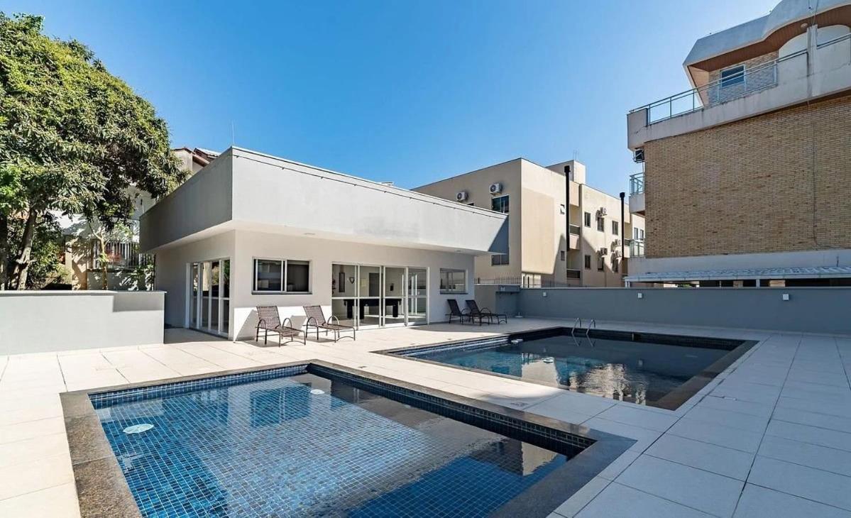 Ingleses - Vista Mar/piscina Apartamento